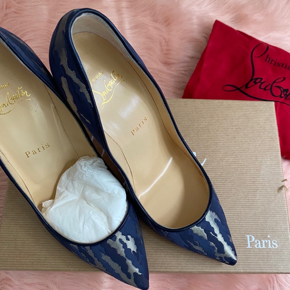 Brand New Christian Louboutin (38.5)